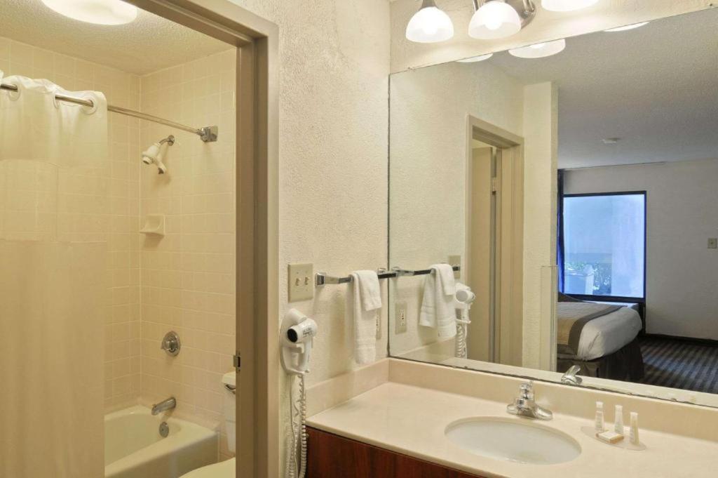 Baymont By Wyndham Macon I-75 Μοτέλ Εξωτερικό φωτογραφία